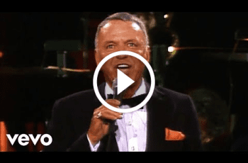 Frank Sinatra’s Smooth Crooning in ‘Strangers In The Night