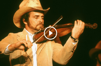 Merle Haggard and Willie Nelson – Pancho and Lefty (1983)